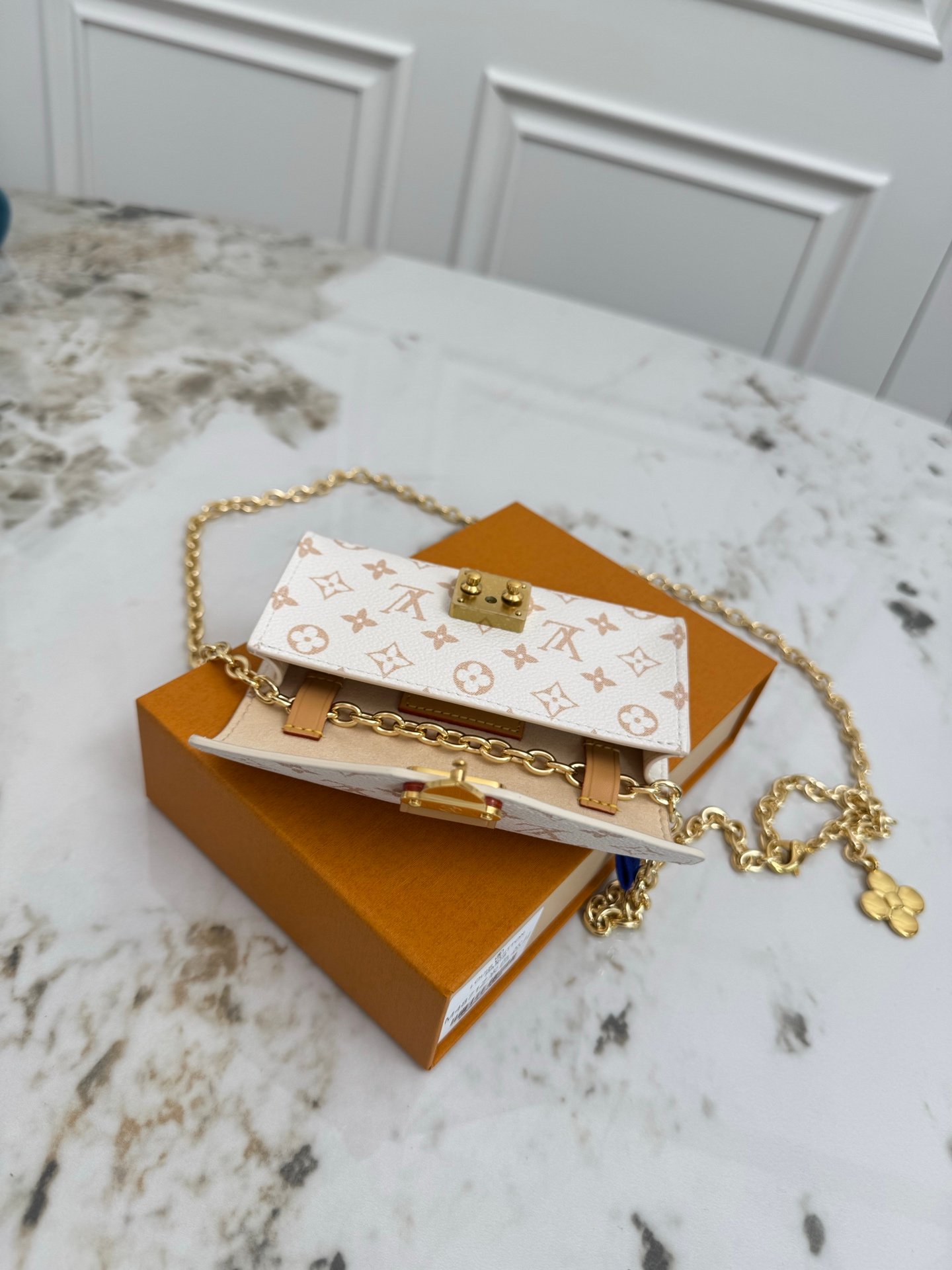 LOUIS VUITTON Pouch Métis 沙丘色腰帶迷你郵差包:圖片 7