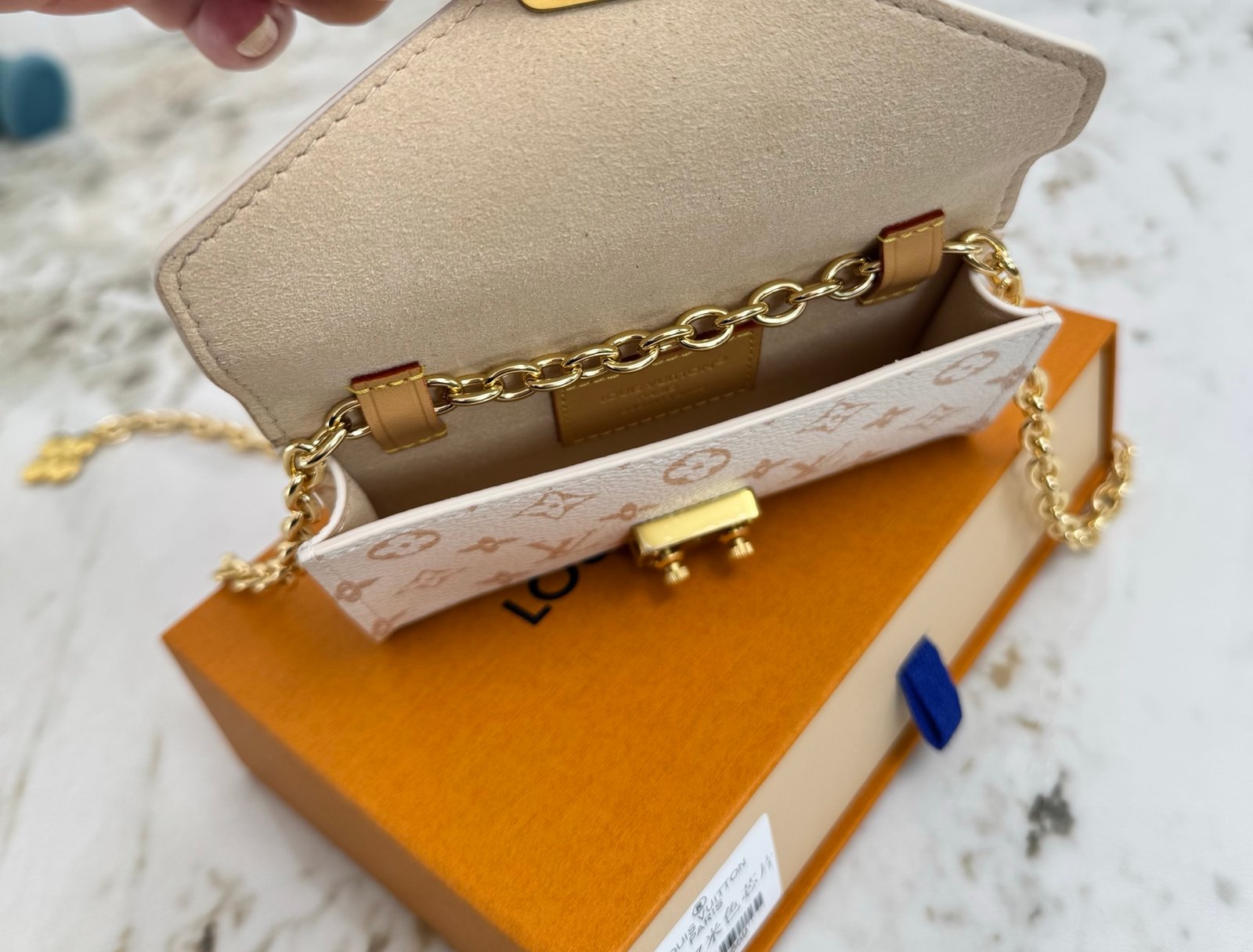 LOUIS VUITTON Pouch Métis 沙丘色腰帶迷你郵差包:圖片 8