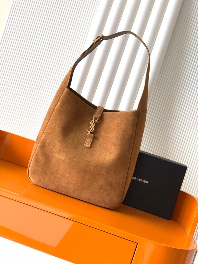 SAINT LAURENT LE 5 à 7 麂皮腋下包 棕色