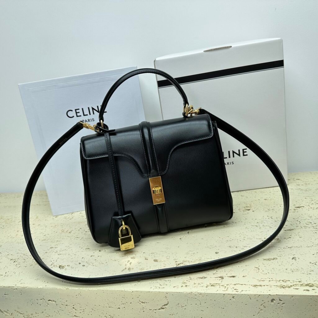 CELINE 16 手袋 黑色