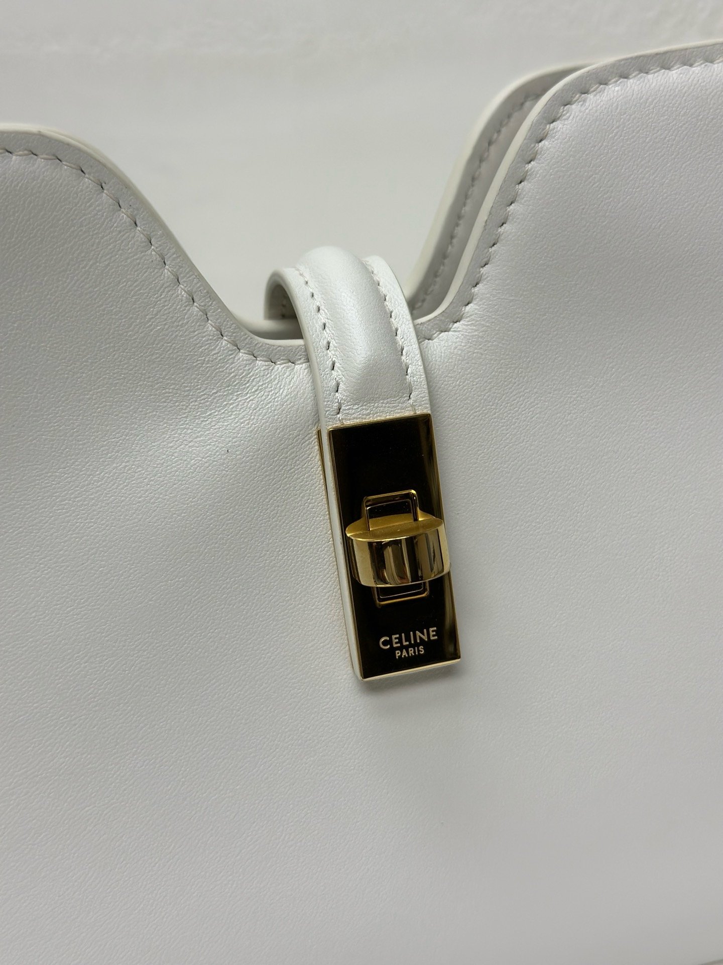 CELINE CAMILLE 16 SOFT 肩背包 米白色光滑小牛皮:圖片 6