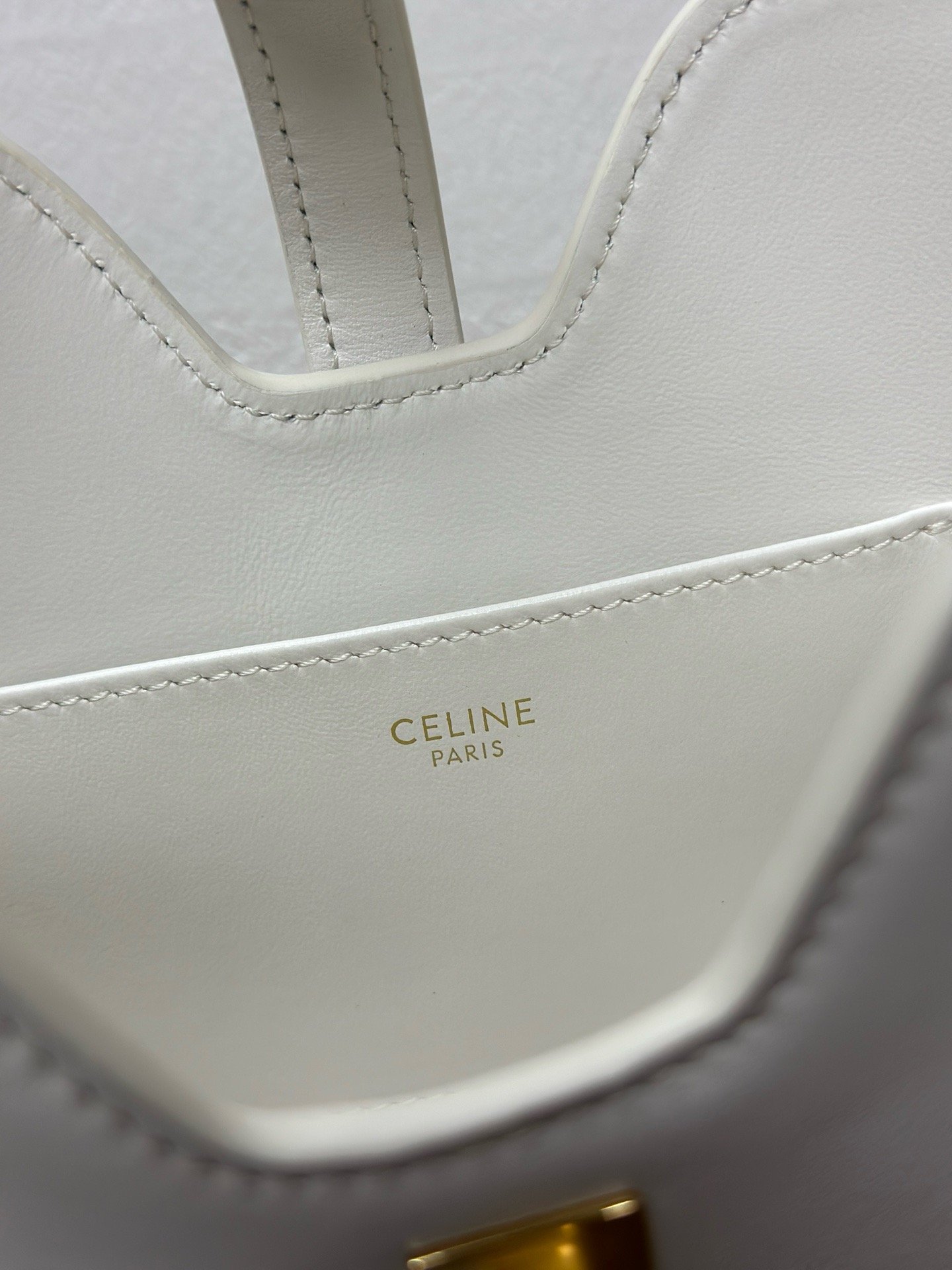 CELINE CAMILLE 16 SOFT 肩背包 米白色光滑小牛皮:圖片 9