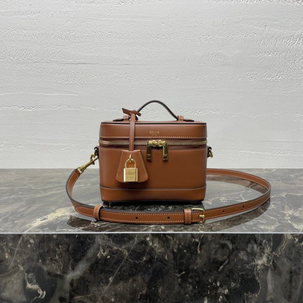 CELINE VANITY 化妝包 棕色