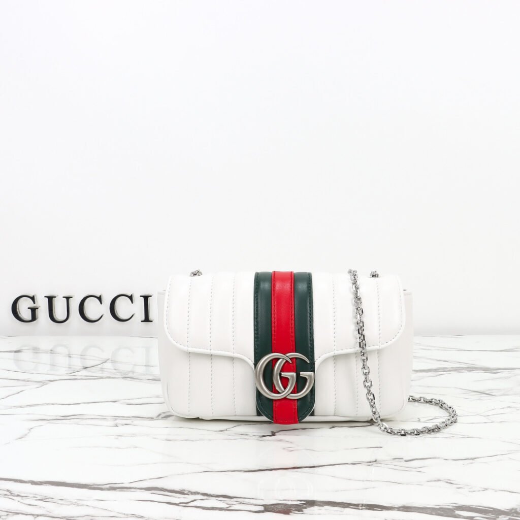 GUCCI Jetset GG Marmont 小號白色豎絎縫鏈條肩背包