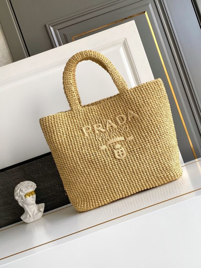 PRADA 拉菲草鉤織托特包 淡草色