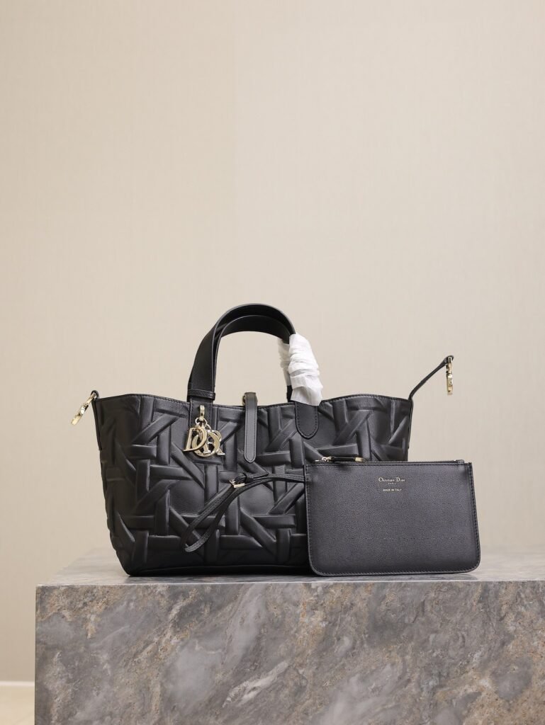 DIOR TOUJOURS 中號托特包 黑色小牛皮