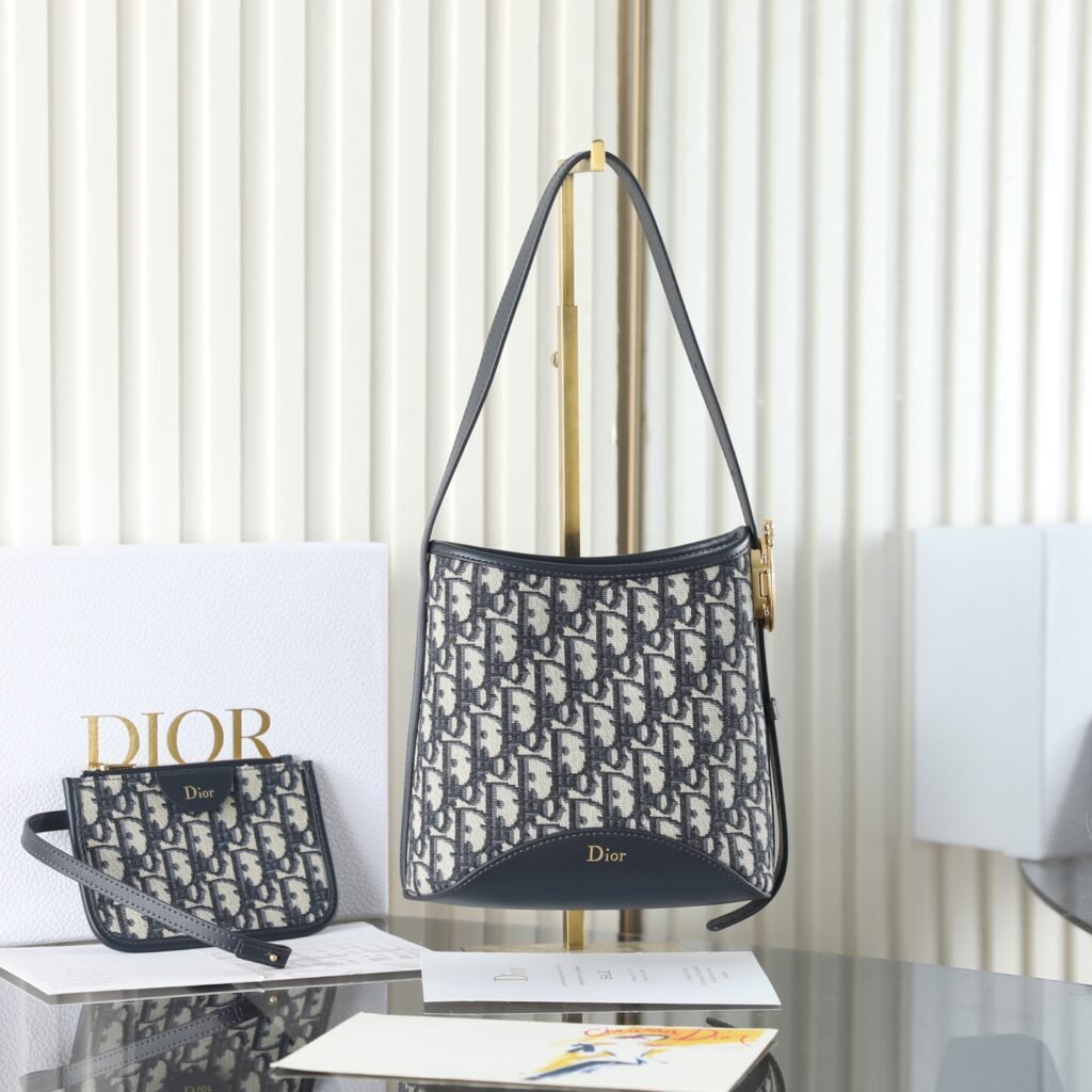 DIOR Médaillon 小號老花水桶包
