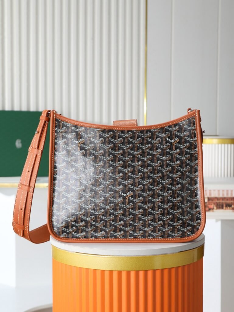 GOYARD Musette PM 戈雅伊芙琳 黑棕